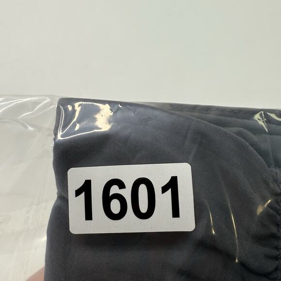 Vuori Kore Shorts Lined 7” Color Charcoal Gray V302 Size XS Men’s Athletic FLAWS - Picture 9 of 11